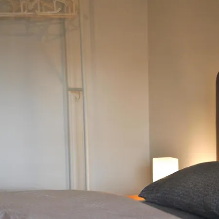4 Seasons Breeze / Apartment *